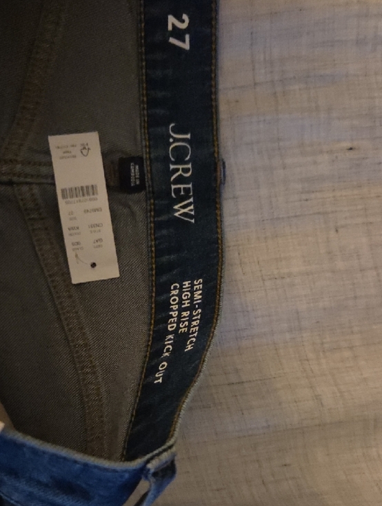 J. Crew | Charley Kickout Cropped Jean in Kate Wash, Size 27 - Picture 7 of 11